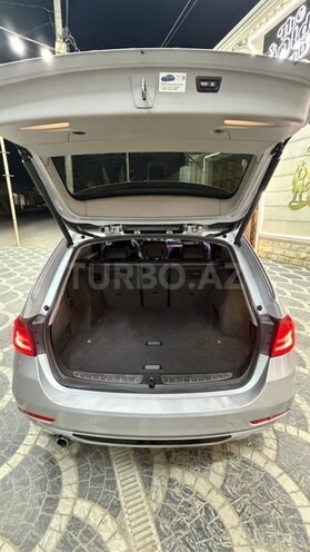 BMW 320d-9