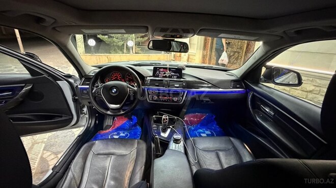 BMW 320d-10