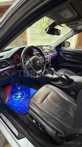 BMW 320d-13