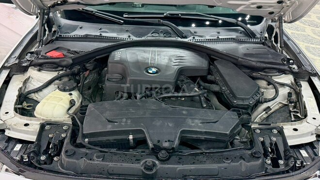 BMW 320d-14
