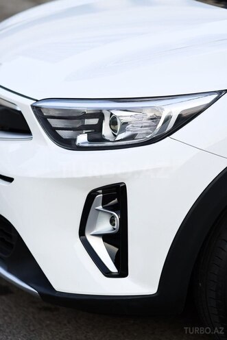 Kia Stonic-6