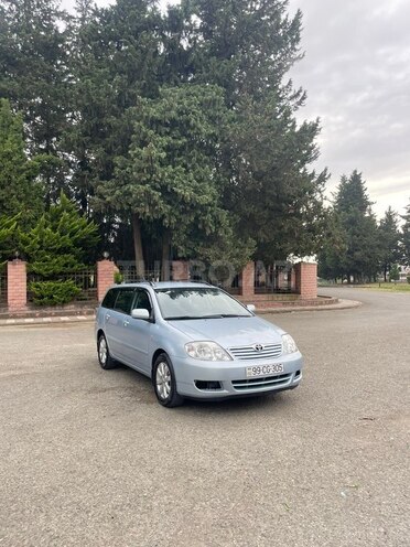 Toyota Corolla-4