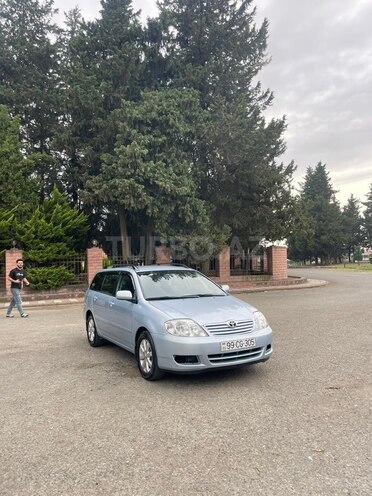 Toyota Corolla-6