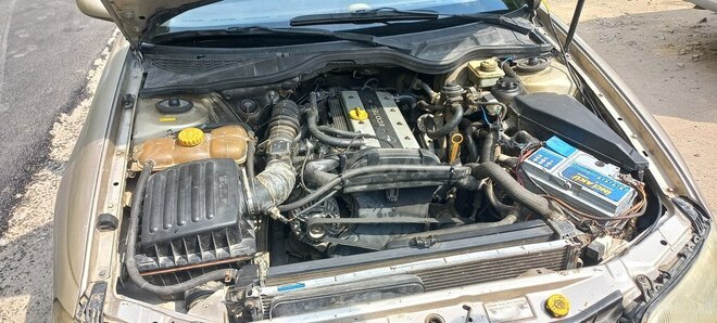 Opel Omega-2