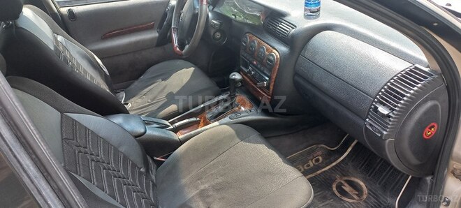 Opel Omega-3