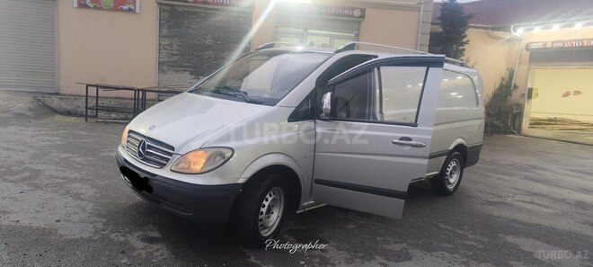 Mercedes Vito-1