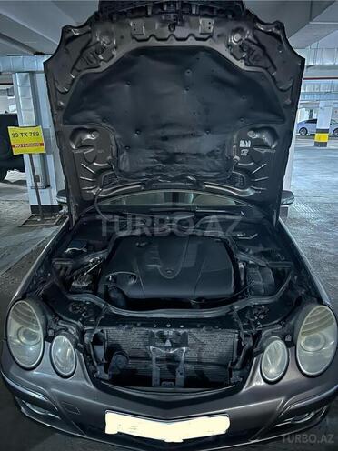 Mercedes E 220-9