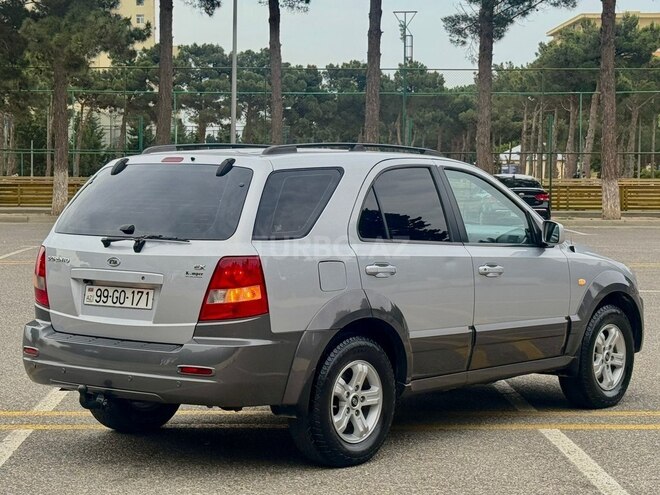 Kia Sorento-12