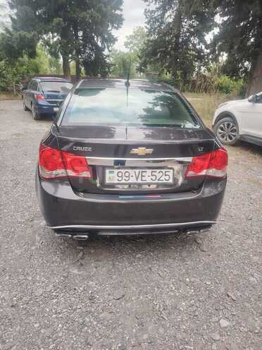 Chevrolet Cruze-2