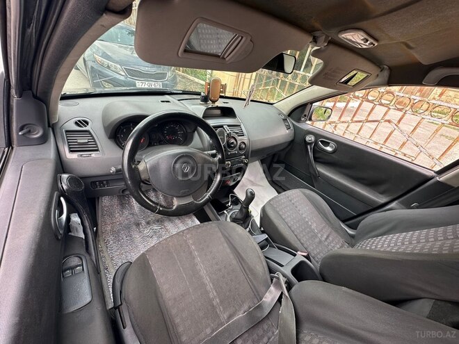 Renault Megane-5