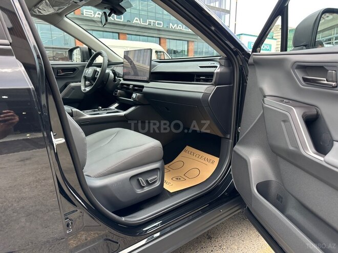 Toyota Wildlander-14