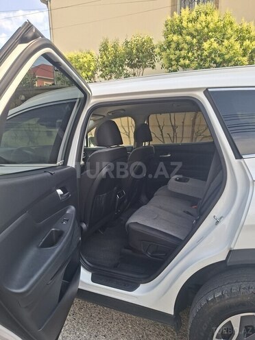 Hyundai Santa Fe-10