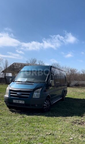 Ford Transit-1
