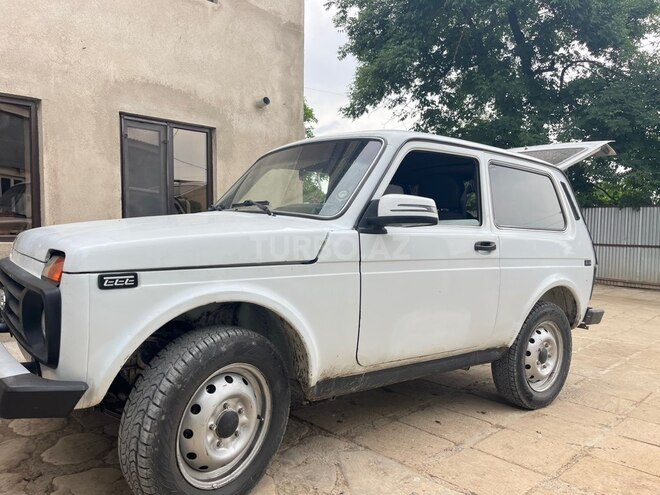 LADA (VAZ) Niva-4