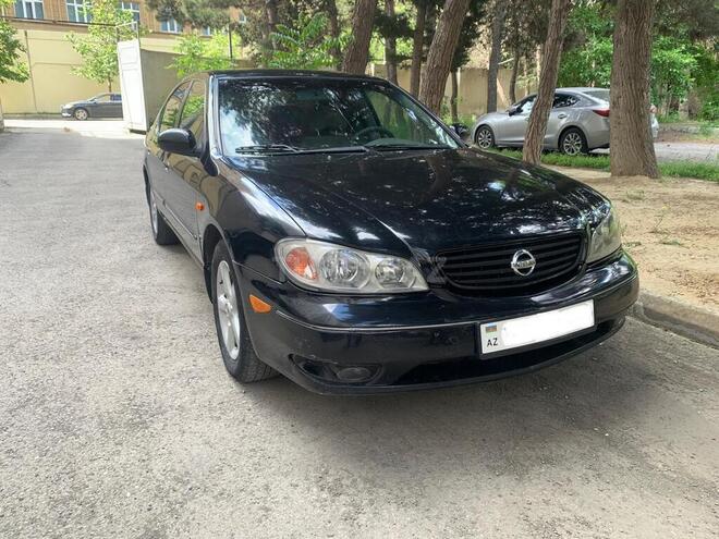 Nissan Maxima-1
