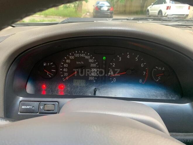 Nissan Maxima-8