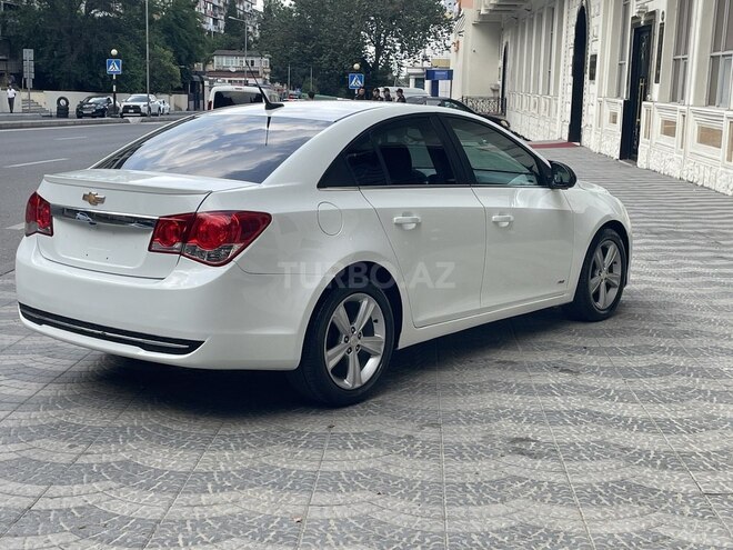Chevrolet Cruze-8