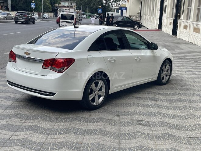 Chevrolet Cruze-3