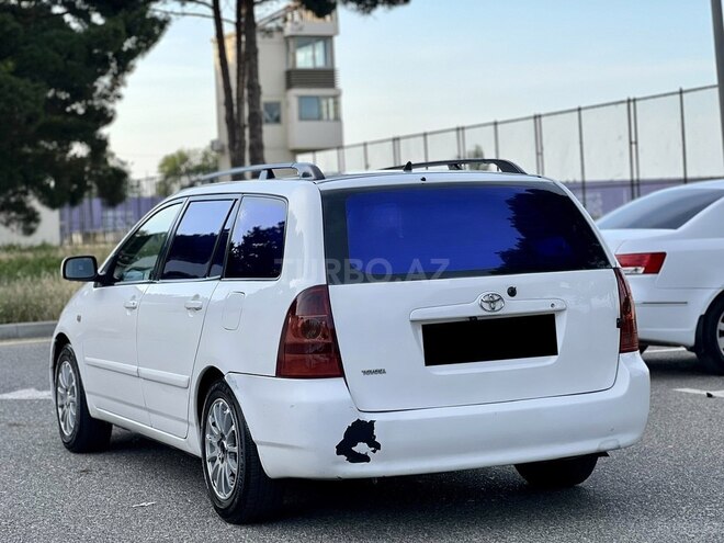Toyota Corolla-8