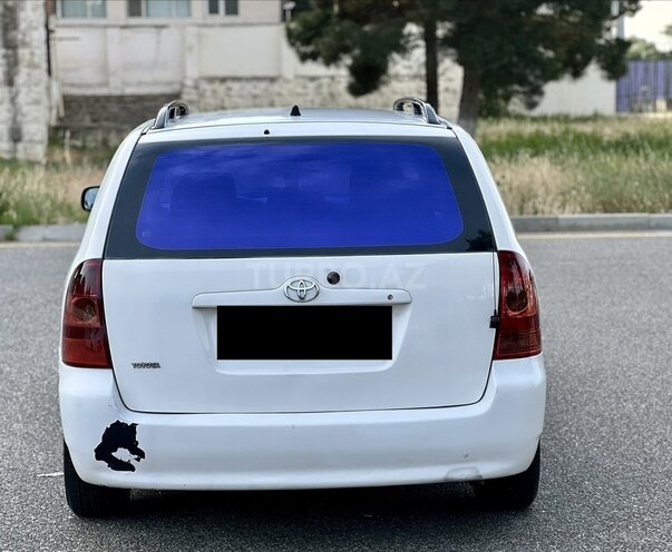 Toyota Corolla-7