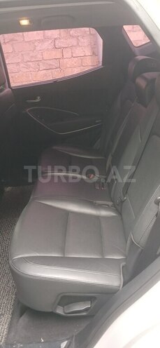 Hyundai Santa Fe-20
