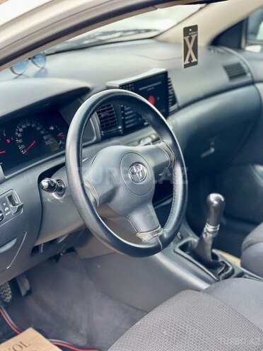 Toyota Corolla-12