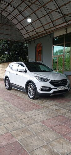 Hyundai Santa Fe-8