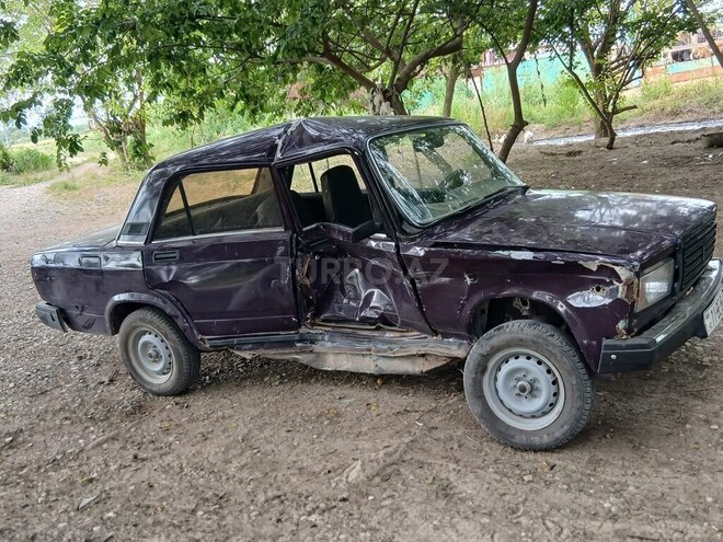 LADA (VAZ) 2107-7