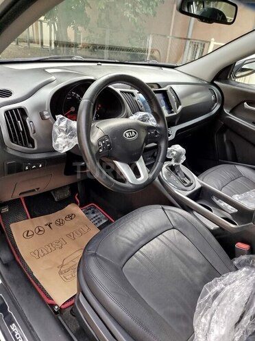 Kia Sportage-12