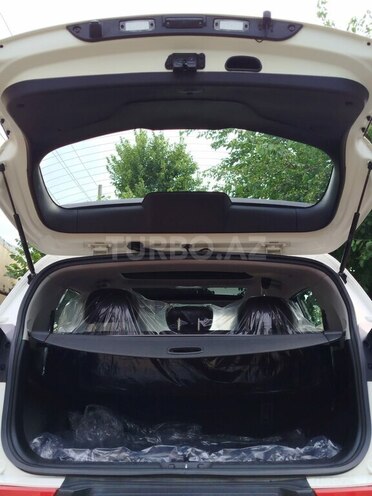 Kia Sportage-16