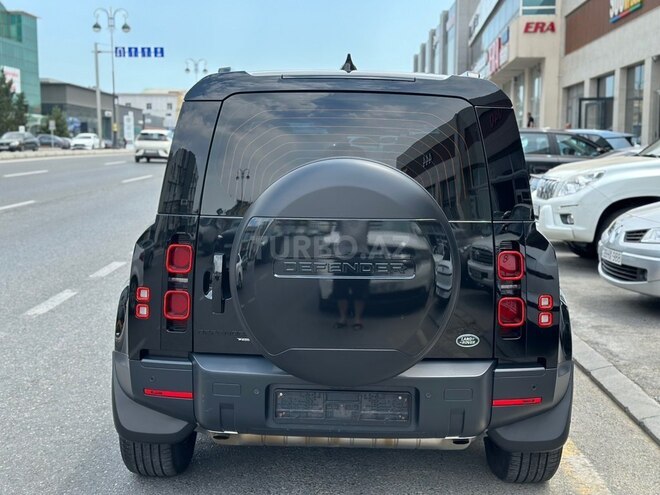 Land Rover Defender-8