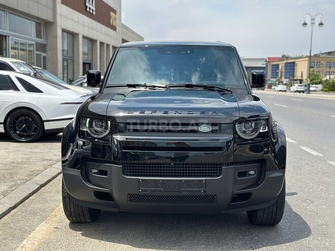 Land Rover Defender-1