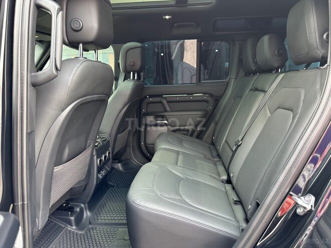 Land Rover Defender-16