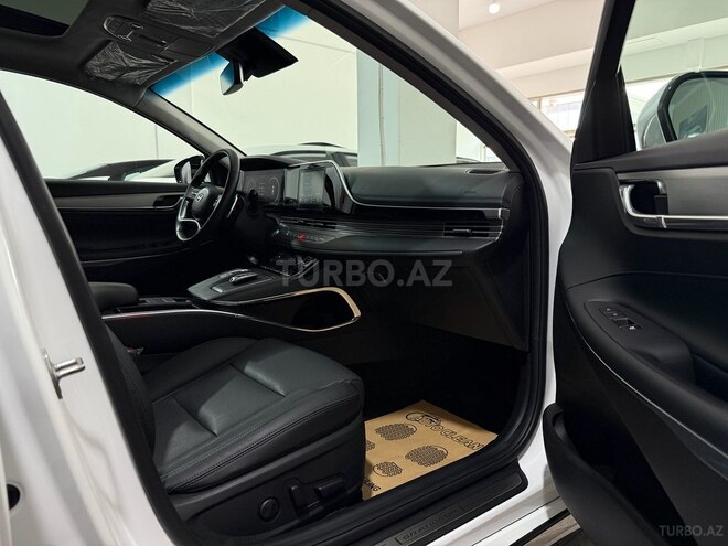 Hyundai Grandeur-11