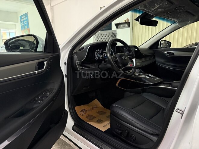 Hyundai Grandeur-9