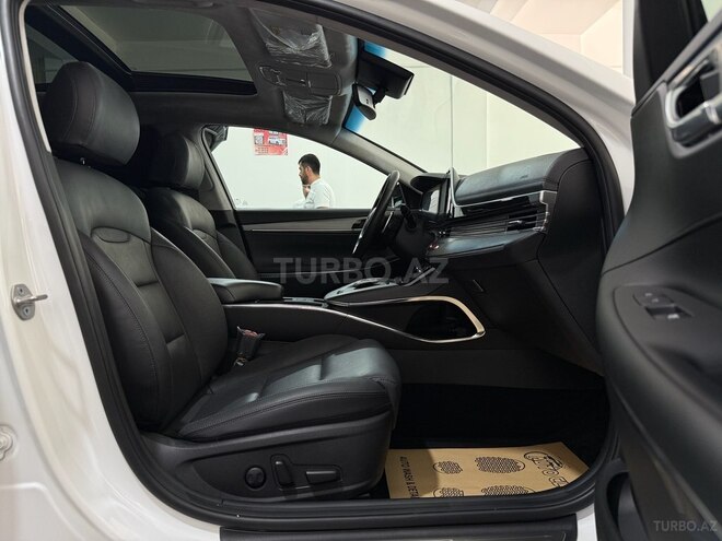 Hyundai Grandeur-10