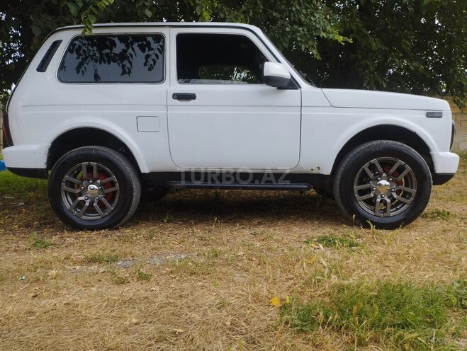 LADA (VAZ) Niva-10
