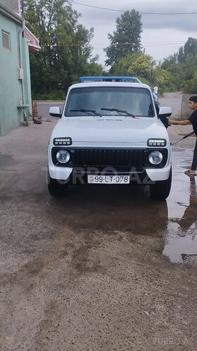 LADA (VAZ) Niva-17