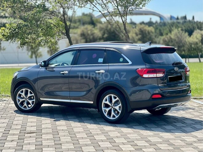 Kia Sorento-6