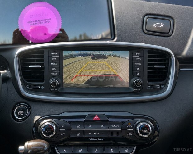 Kia Sorento-13
