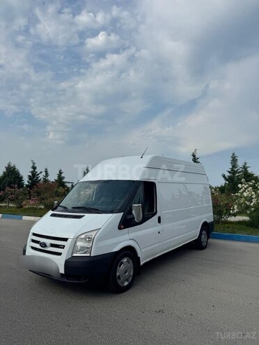Ford Transit-1