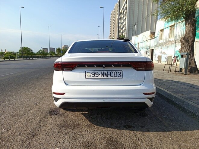 Geely Emgrand-2