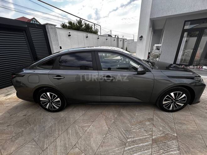 Changan Qiyuan A05-5