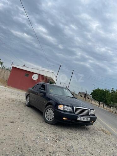 Mercedes C 180-6