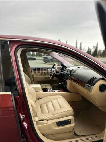 Volkswagen Touareg-8