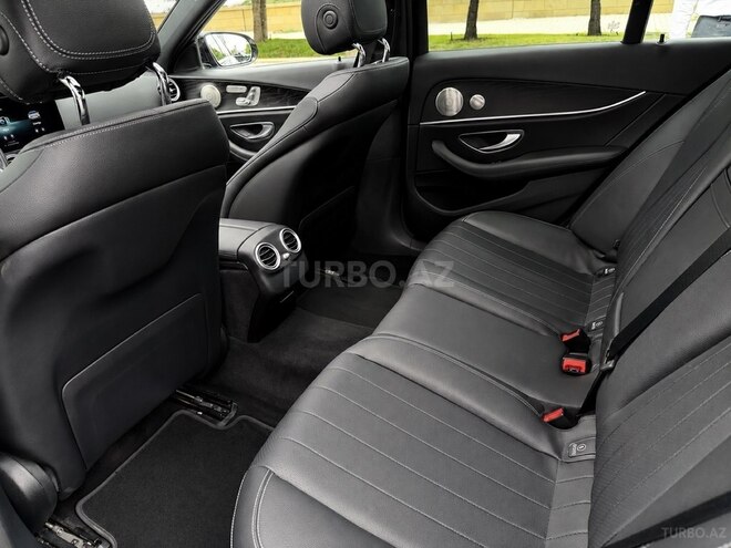 Mercedes E 350-12