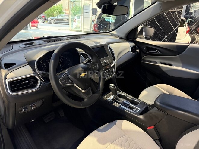 Chevrolet Equinox-2