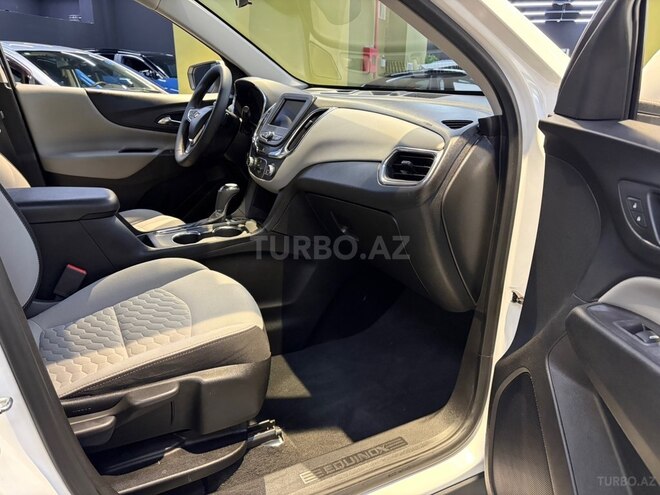 Chevrolet Equinox-7