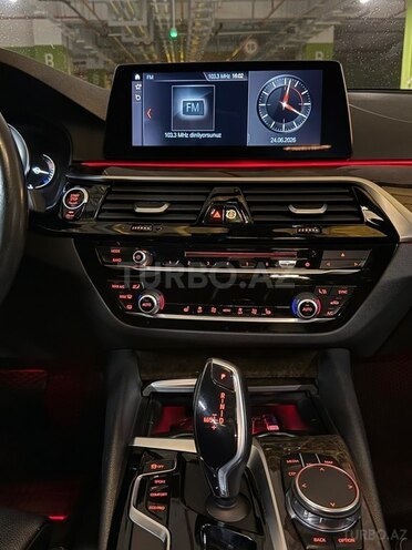 BMW 530-8