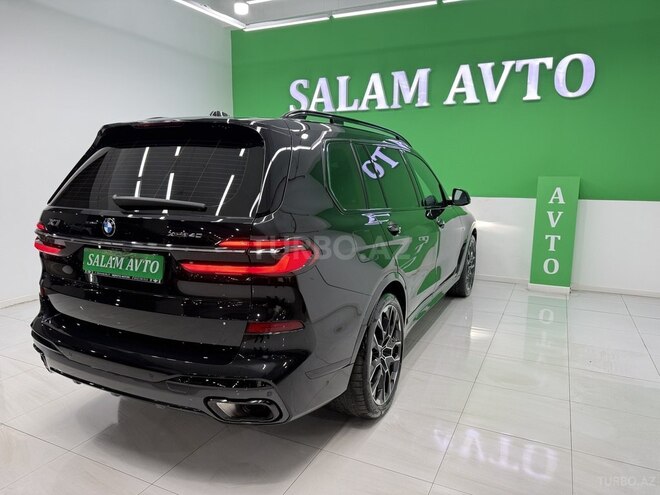 BMW X7-6